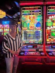 Platform pustakatoto menyediakan akses ke permainan slot, live casino, dan sportsbook